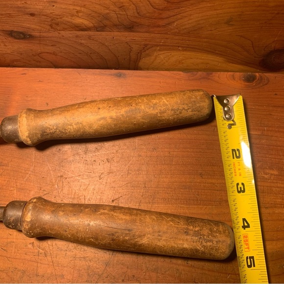 Vintage Manuel Horse Sheers with Wooden Handles - Picture 4 of 8
